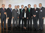 v.l.: Franz Stelzer (Vizerektor der TU Graz), Christian Buchmann (Wirtschaftslandesrat), Wolfgang Pfarl (Präsident Austropapier), Jochen Pildner-Steinburg (Präsident Industriellenvereinigung), Sonja Grabner (Stadträtin), Franz Voves (Landeshauptmann), Wolfgang Bauer (Obmann APV) und Franz Tauber (Präsident ÖZEPA). © Landespressedienst/Gruber v.l.: Franz Stelzer (Vizerektor der TU Graz), Christian Buchmann (Wirtschaftslandesrat), Wolfgang Pfarl (Präsident Austropapier), Jochen Pildner-Steinburg (Präsident Industriellenvereinigung), Sonja Grabner (Stadträtin), Franz Voves (Landeshauptmann), Wolfgang Bauer (Obmann APV) und Franz Tauber (Präsident ÖZEPA).