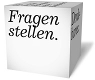 Würfel mit der Aufschrift "Fragen stellen" © Abteilung 12 Würfel mit der Aufschrift "Fragen stellen"