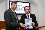 v.l.: GF Uwe Galler (ACStyria), Wirtschaftslandesrat Christian Buchnmann