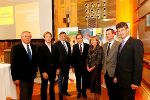 v.l.: Mag. Emmerich Wutschek (Geschäftsführer SPG), DI Dr. Thomas Weinberger (Stirzone), Univ.-Prof. Dr. Josef Smolle (Rektor der Med-Uni Graz), Landesrat Dr. Christian Buchmann, Univ.-Prof. Dr. Christa Neuper (Rektorin der Karl-Franzens-Uni), Univ-Prof. Dipl.-Ing. Horst Bischof (Vizerektor der TU-Graz), Univ.-Prof. Dr. Harald Kainz (Rektor der TU-Graz). © Robert Frankl