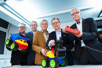 v.l.: Eberhard Schrempf (CIS), Alfred Urleb (WiGl), Willi Gangl (WiGl), LR Christian Buchmann und StR Gerhard Rüsch. © CIS/geopho v.l.: Eberhard Schrempf (CIS), Alfred Urleb (WiGl), Willi Gangl (WiGl), LR Christian Buchmann und StR Gerhard Rüsch.