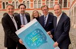 v.l.: WK-Präsident Ing. Josef Herk, Armin Egger (CEO/Vorstand der Messe Congress Graz Betriebsgesellschaft m.b.H.), Mag. Andrea Keimel (Abteilungsvorständin des Amtes für Wirtschafts-und Tourismusentwicklung), Landesrat Dr. Christian Buchmann, Mag. Franz Kerber (Vorstandvorsitzender-Stellvertreter Steiermärkische Sparkasse). © MCG/Wiesner