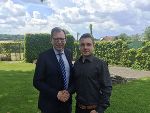 Wirtschaftslandesrat Dr. Christian Buchmann und Ing. Daniel E. Dornauer präsentierten heute die Pläne für die Zukunft des ehemaligen Stabil-Standortes in Gabersdorf. © Land Steiermark